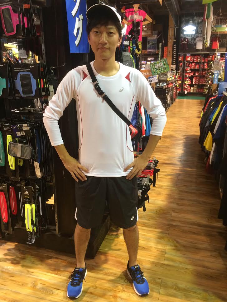 SHアシックスランニング　戸塚①